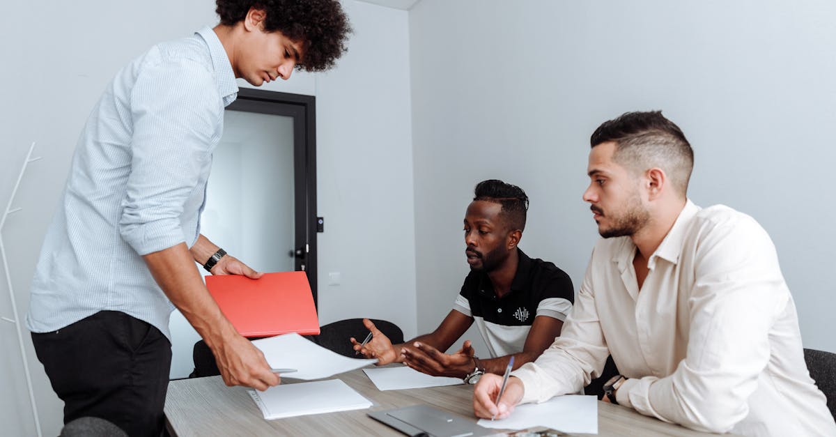 全球住宅ip实名账号：实名认证对政府公益事业的促进作用